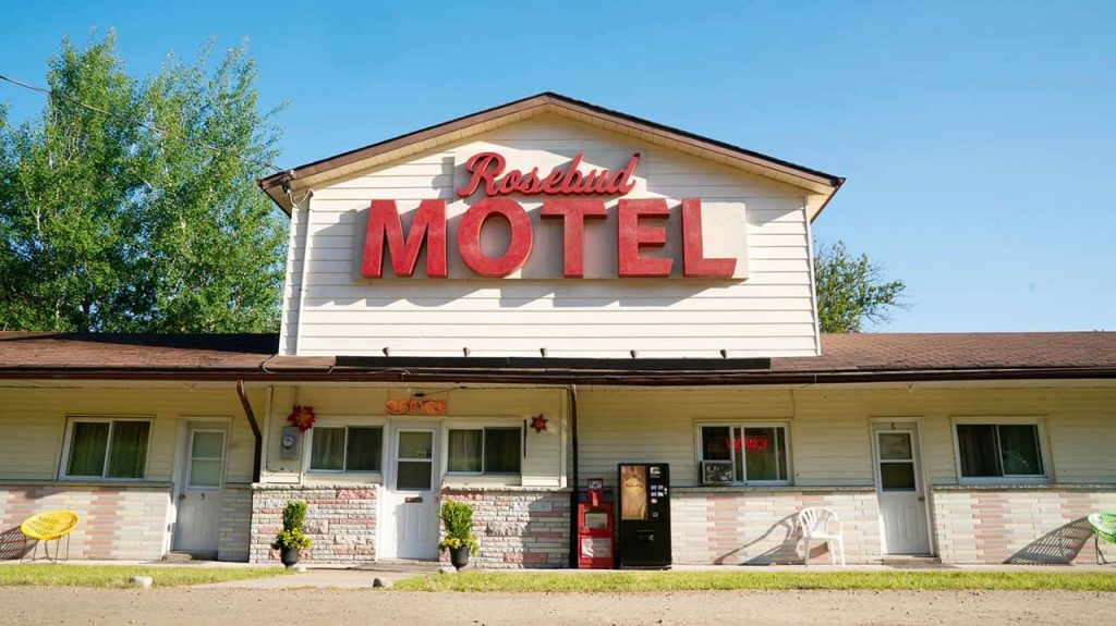 Motel là gì? Phân biệt khái niệm Motel và Hotel